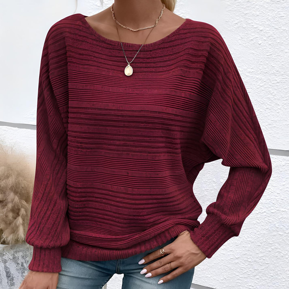SOFT LINES SWEATER