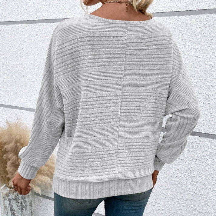 SOFT LINES SWEATER