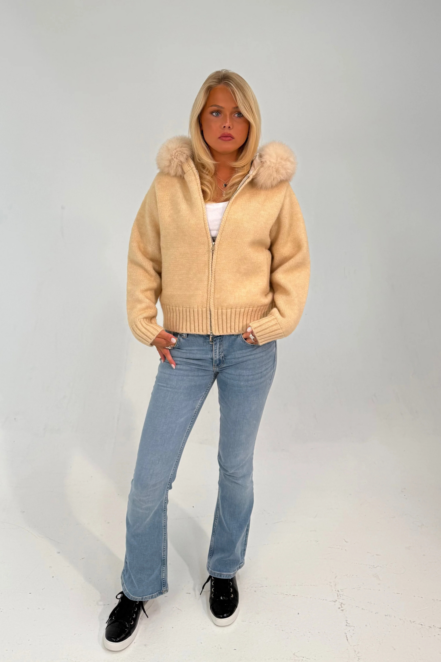 LYNOA JACKET