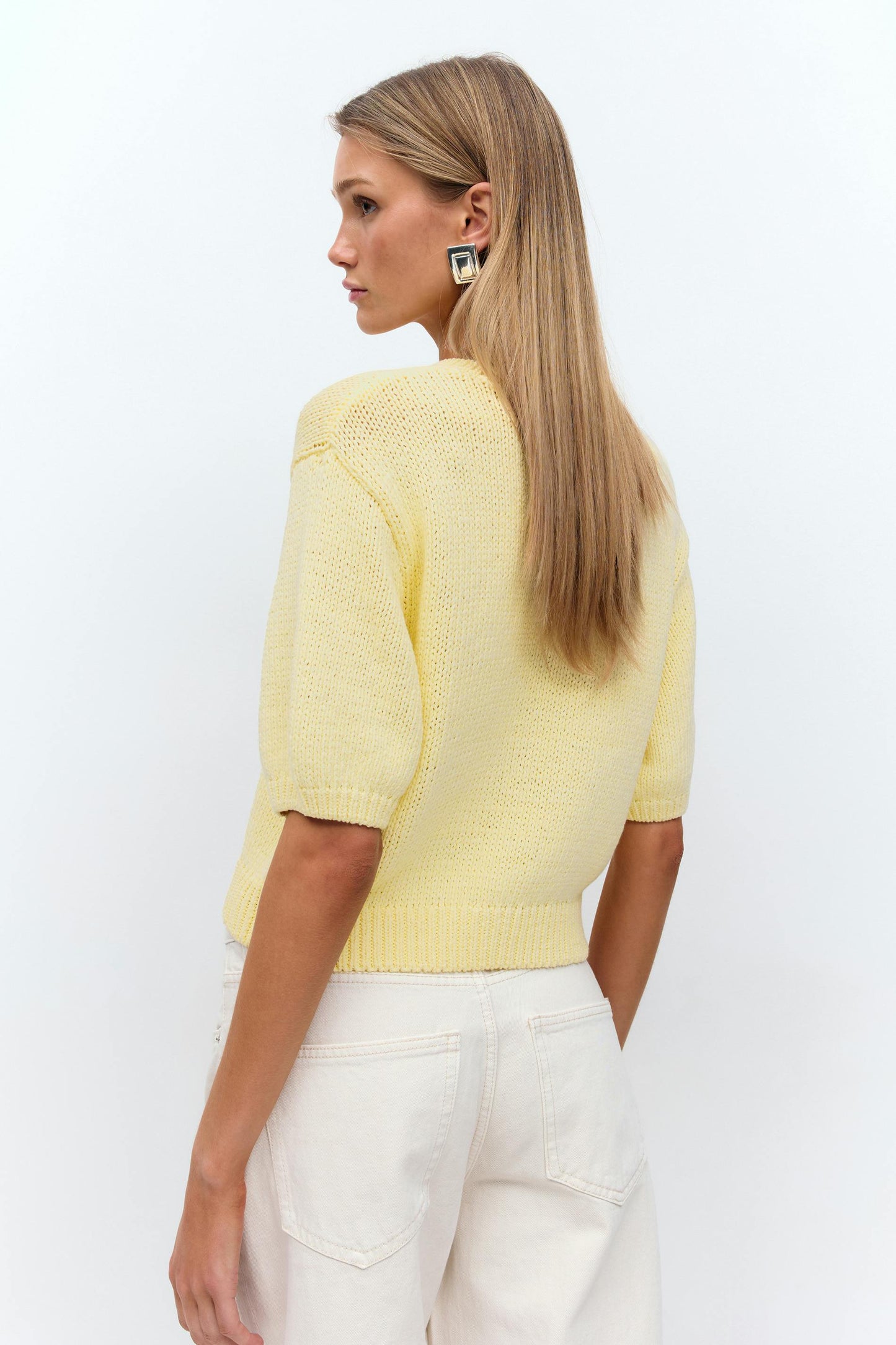 LARA SWEATER