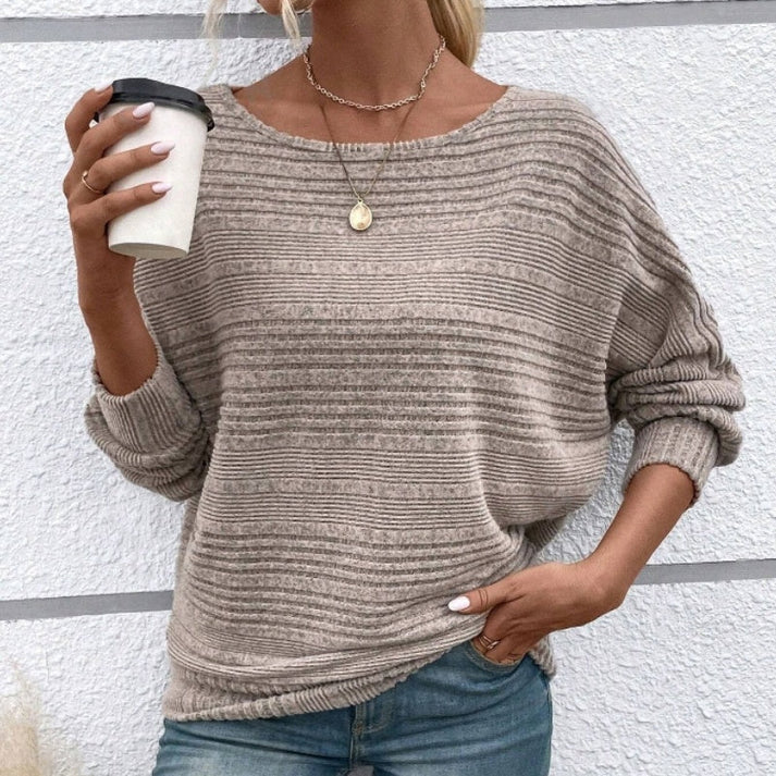 SOFT LINES SWEATER