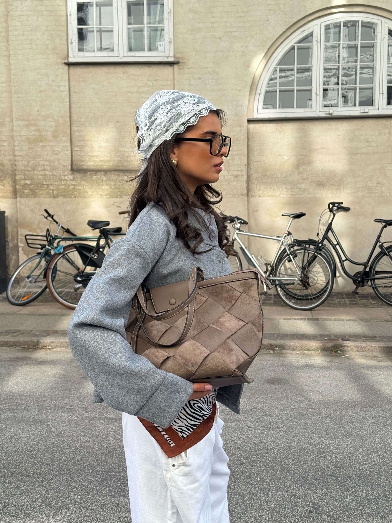 LAORA TRENCH COAT