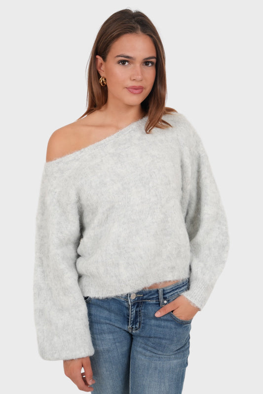 NEVA SWEATER