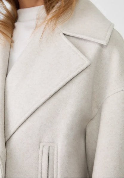 CROPPED DOUBLE-BREASTED WOOL JACKET