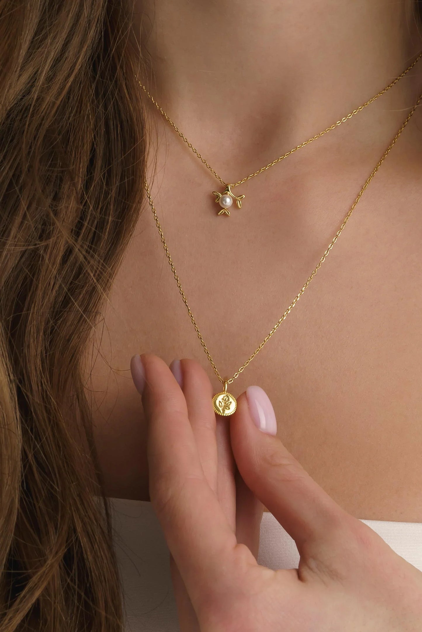 THE FREE VESPER NECKLACE