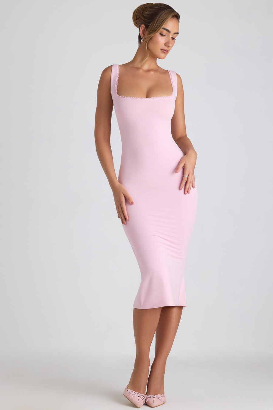 Leocadia Dress