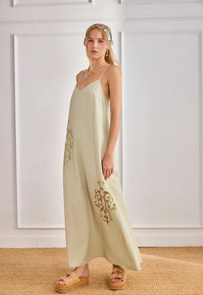 Alouisa Dress