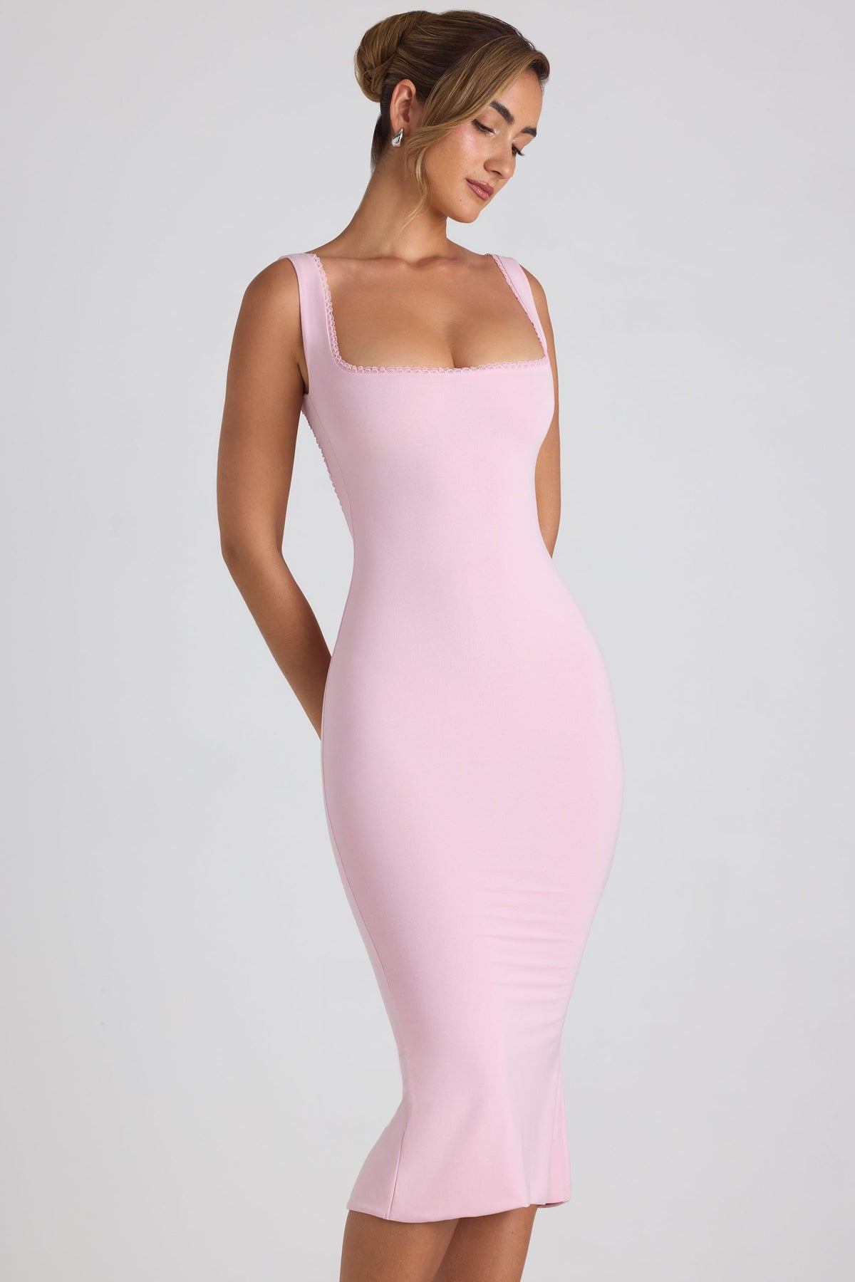 Leocadia Dress