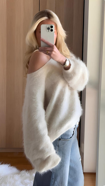 NEVA SWEATER