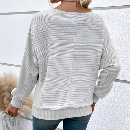 SOFT LINES SWEATER