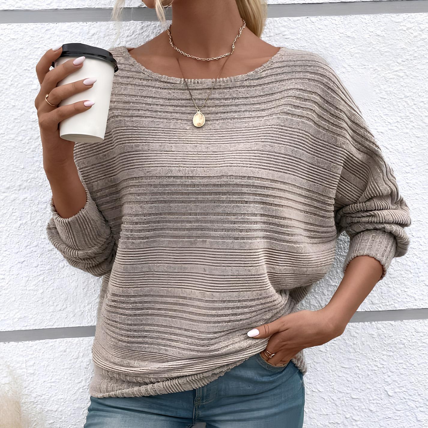 SOFT LINES SWEATER