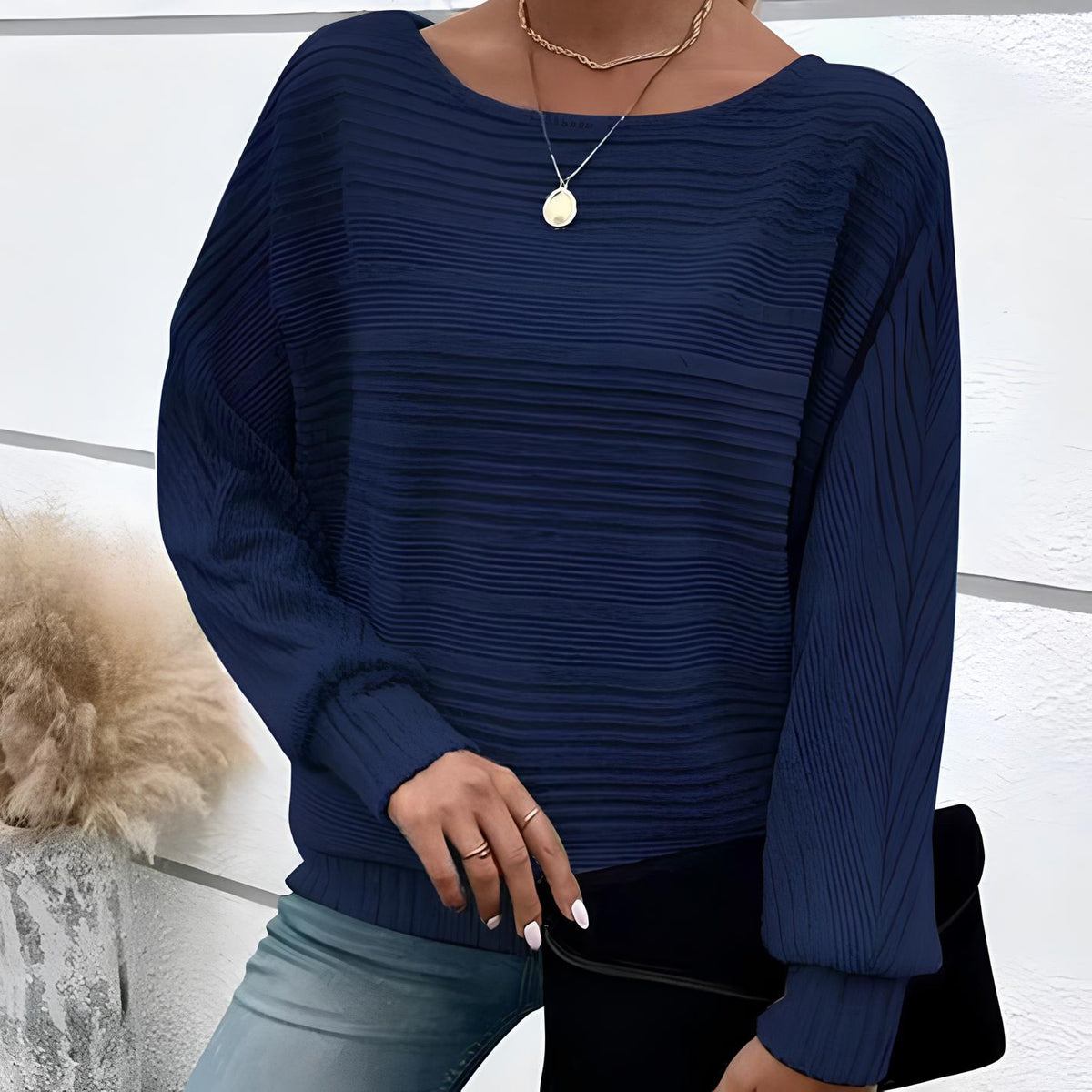 SOFT LINES SWEATER